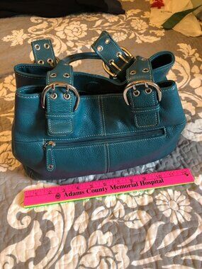 Wmn's Tignanello leather purse